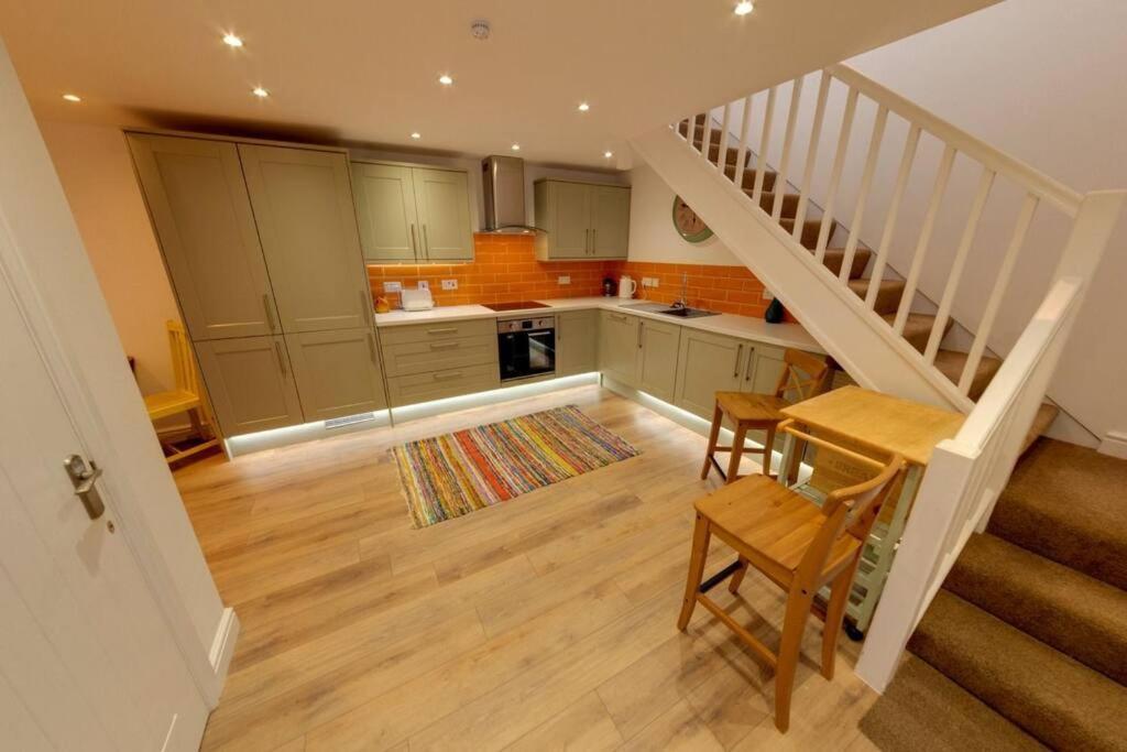 The Coach House Villa Westoe Luaran gambar